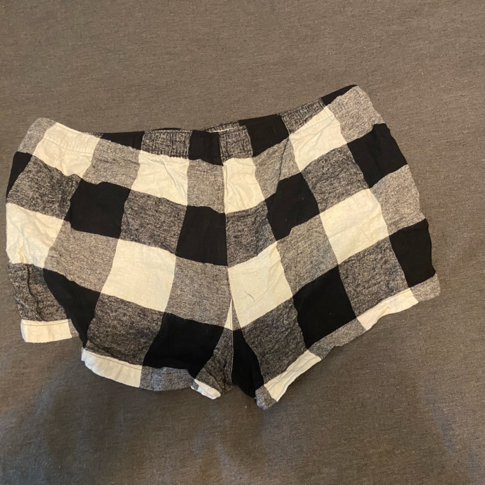 Old navy pajama shorts - Picture 2 of 3